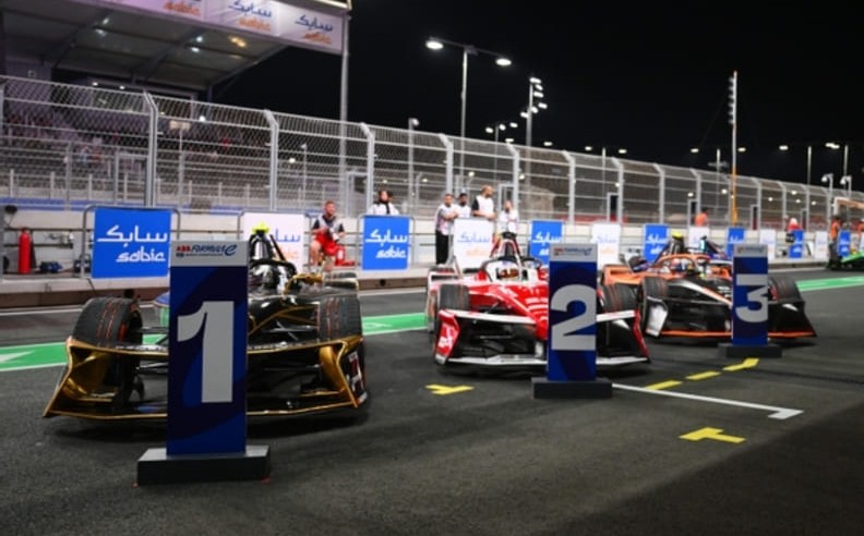 High-speed action returns to Jeddah Corniche Circuit