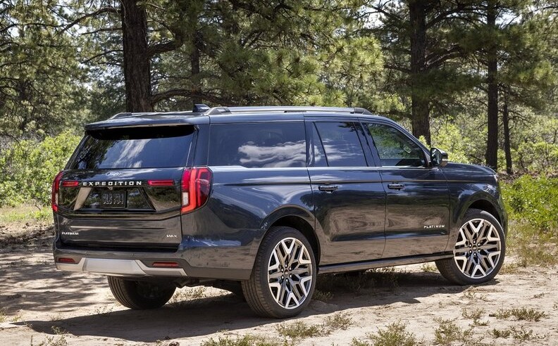 Ford Digital Experience and Screen Technology