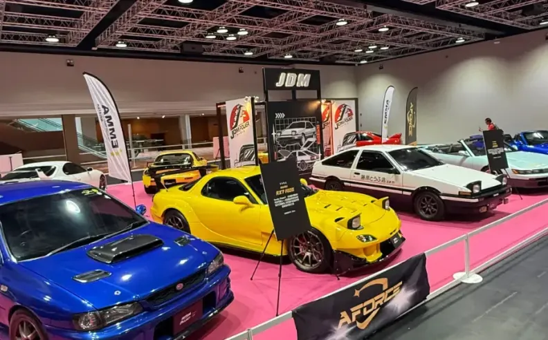 سيارات كلاسيكية يابانية وحكاية عشق لا تنتهي