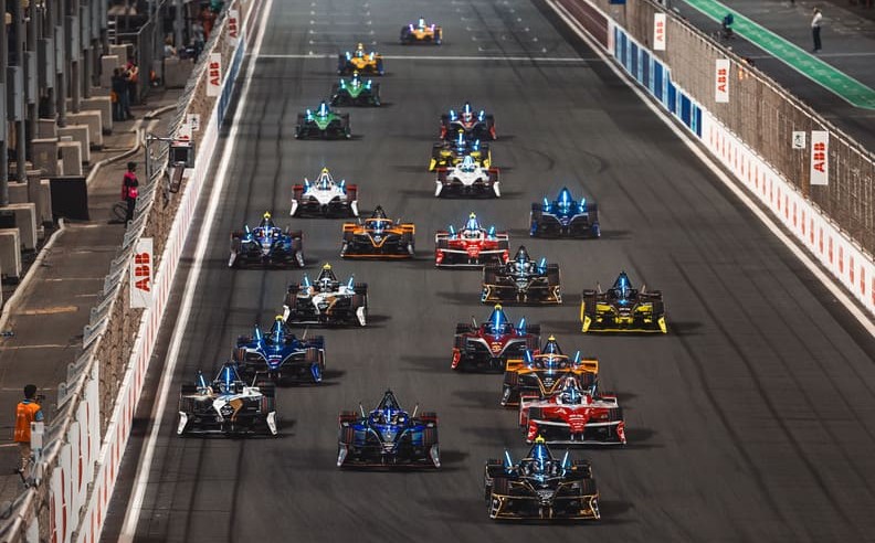 Jeddah to Host Double-Header Night Races Again in 2026