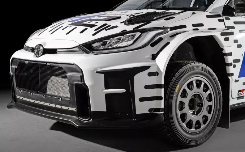 أول ظهور على أرض الواقع في رالي فنلندا بقيادة أسطورة WRC