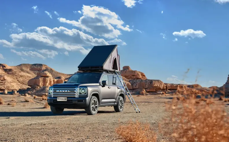 الأداء والمحركات: من الأقوى على الطرق الوعرة؟