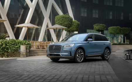 Lincoln Corsair: Your Personalized Stylish Small SUV