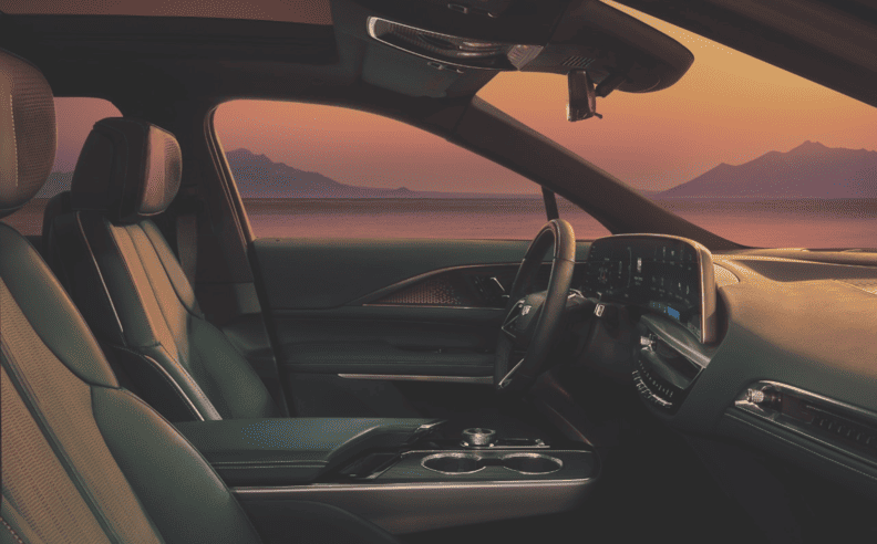 تصميم وتقنيات CT5 الجديدة