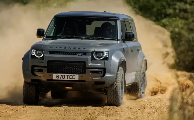 Range Rover and Defender Shine with Confidence and Power