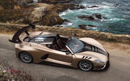 Hennessey Unveils 1-of-1 Manual Venom F5 Hypercar with 2,031 Horsepower