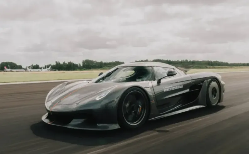 التغييرات البرمجية والتحسينات في الأداء