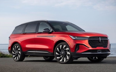 Lincoln Nautilus Hybrid Efficient Power in Harmony