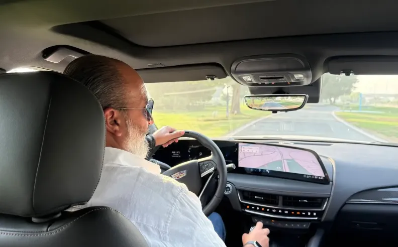 رفاهية داخلية وتقنيات متقدمة