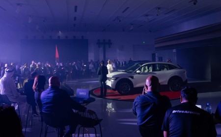 زيكر ترتقي بمعايير الفخامة الذكية في الشرق الأوسط وشمال أفريقيا بطرح سيارة 7X للمرة الأولى