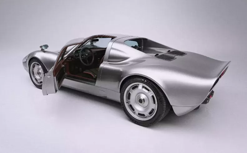 The Flat Eight Engine Reborn