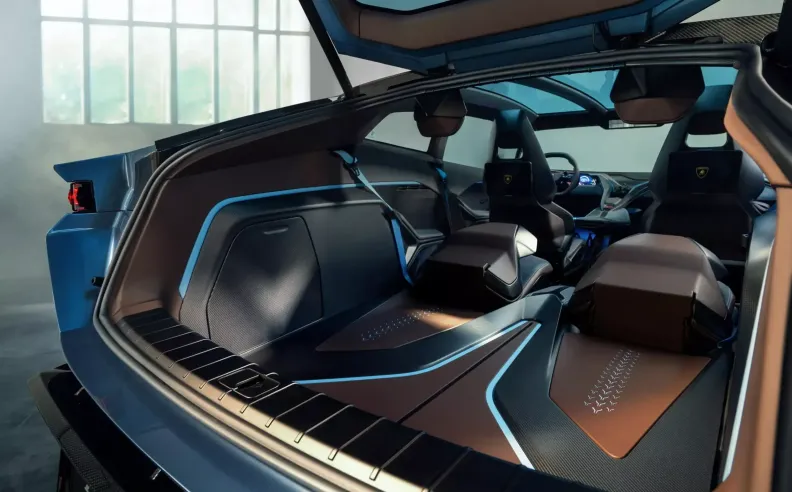 لانزادور: من سيارة المستقبل إلى واقع السوق