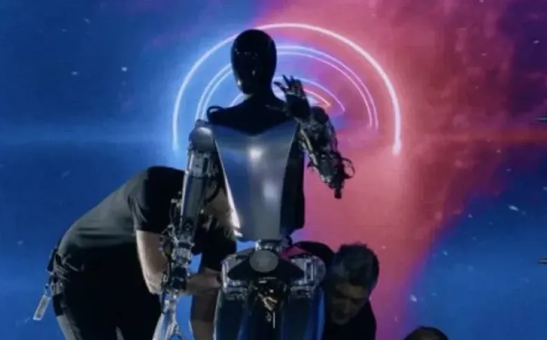 مواصفات روبوت تسلا  