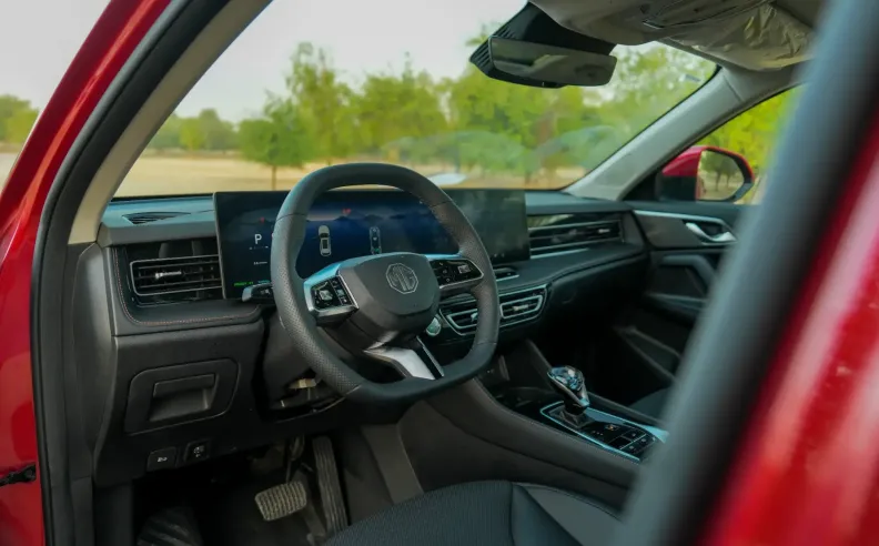 مقصورة راقية وتقنيات ذكية