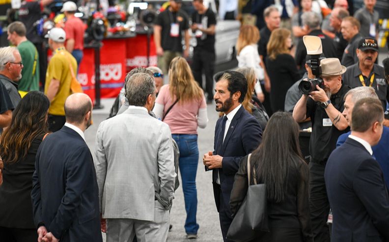 محمد بن سليم يفتتح معرض سيما في لاس فيغاس