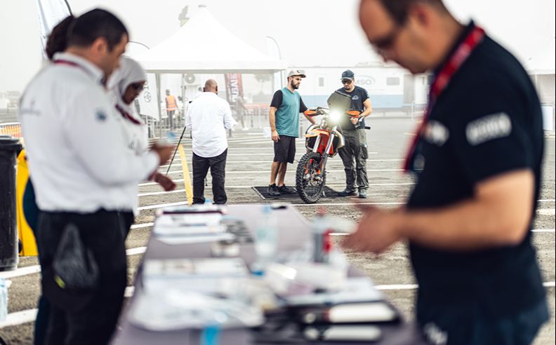 2025 Dubai International Baja Kicks Off with Global Off-Road Stars