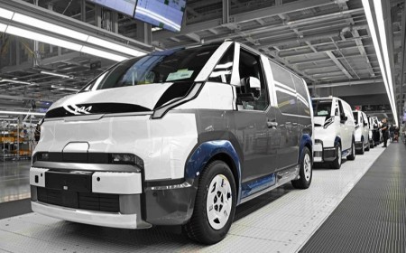 كيا تُحقق إنجازًا جديدًا مع إطلاق محطة جديدة لإنتاج سيارات متعددة الاستخدامات PBV في كوريا