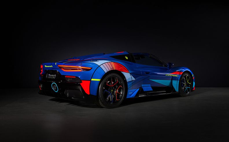 BOTTEGAFUORISERIE: Crafting Italian Automotive Excellence