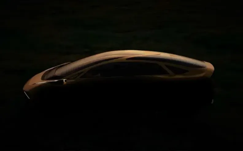 تصميم أكثر انسيابية وشخصية جديدة رغم إرث ستينجر