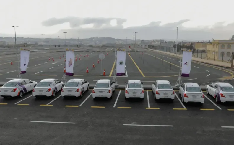 اختيار مدرسة القيادة المناسبة في السعودية