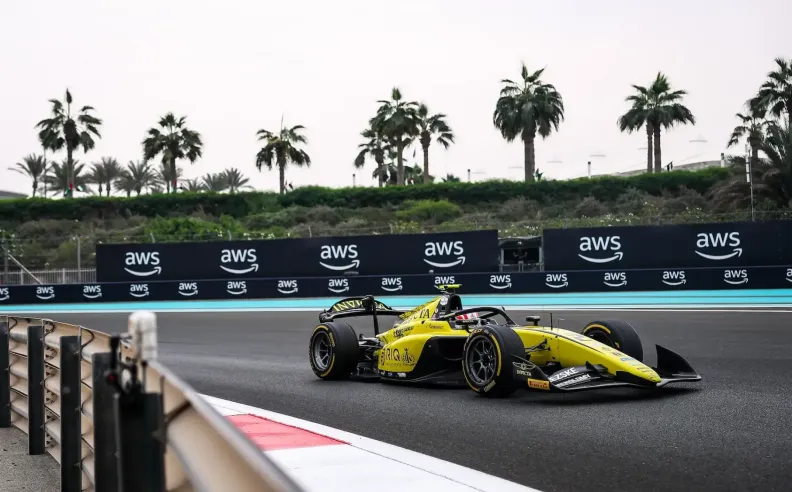 دراما اللقب تحت أضواء ياس مارينا