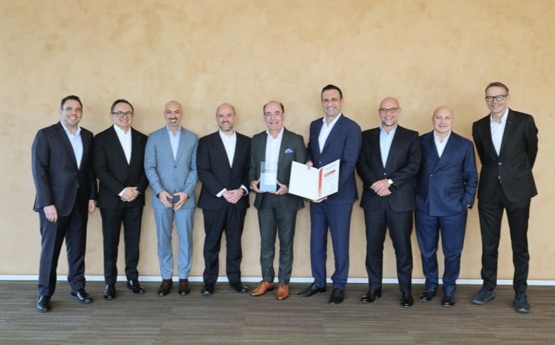 Al Masaood Automobiles Receives Nissan Global Award