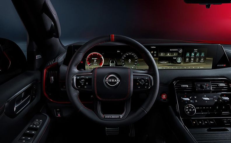 Nissan Patrol Showcased at Liwa Moreeb Dune Festival