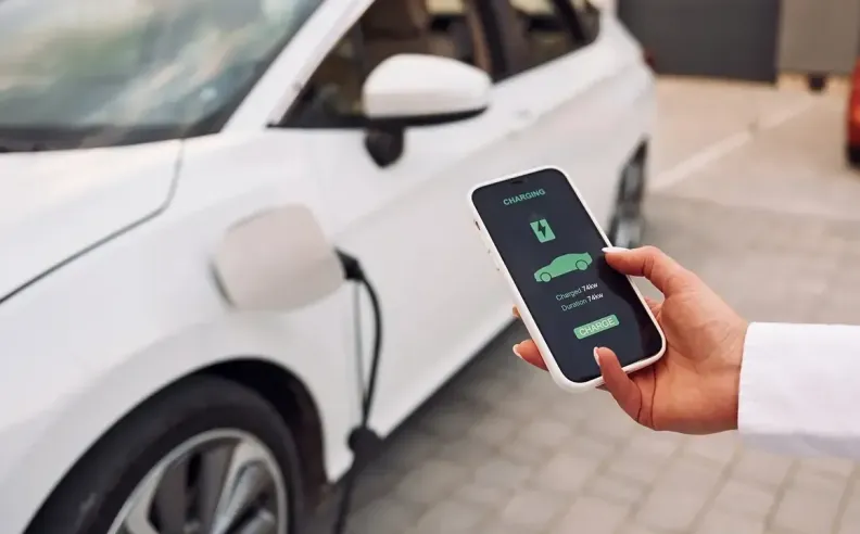 فحص كابل ومنفذ الشحن