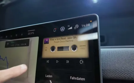 فولكس فاجن ID بولو الكهربائية: عودة الأزرار وروح الكاسيت في ثوب عصري