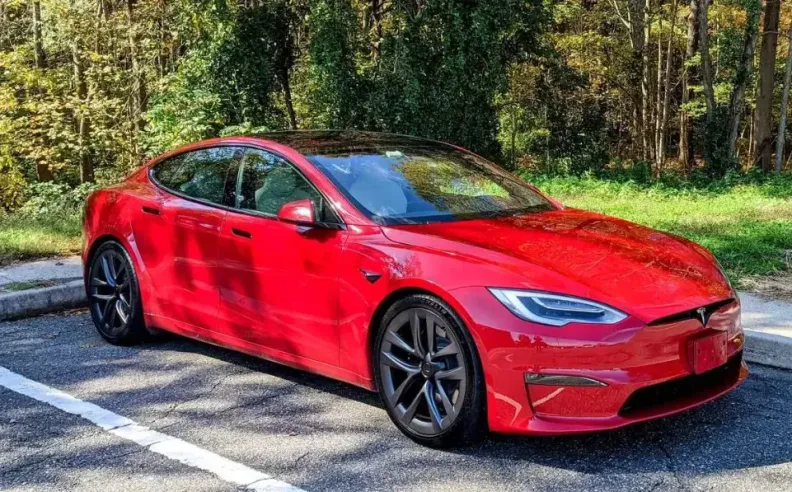 شراء تسلا مستعملة: صفقة أم خسارة؟