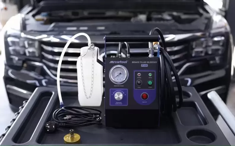 Gearbox Oil and Washer Fluid: Performance and Visibility Essentials