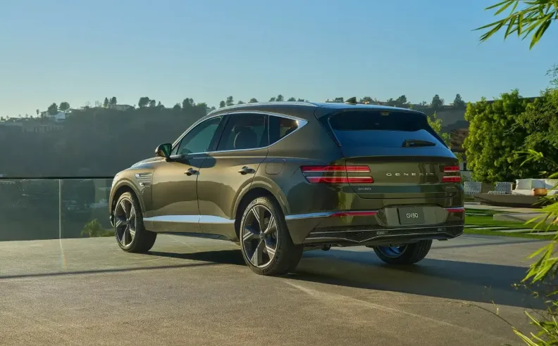 استراتيجية الانفصال: البحث عن هوية هندسية مستقلة