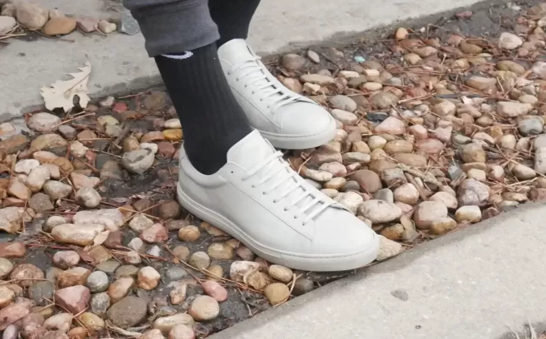 Best Everyday: Oliver Cabell Low 1