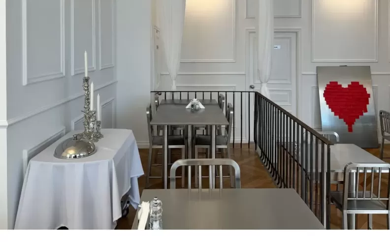 Beau Burger: A Taste of Luxury