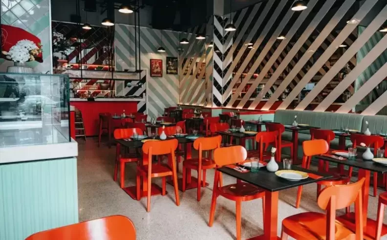 Antonia Chic: Italian Excellence