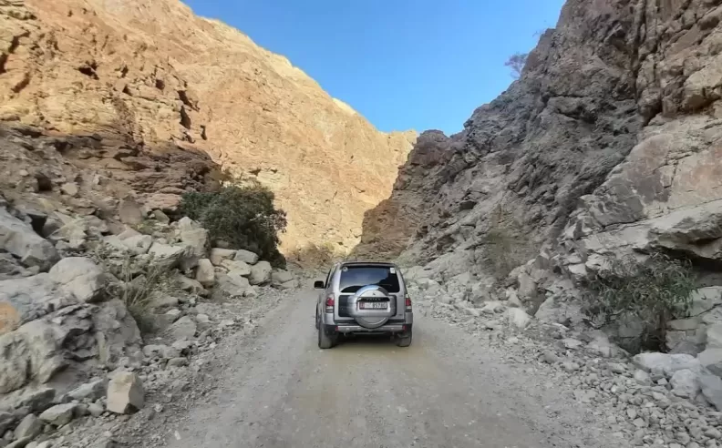 الفجيرة: متعة القيادة في الأودية