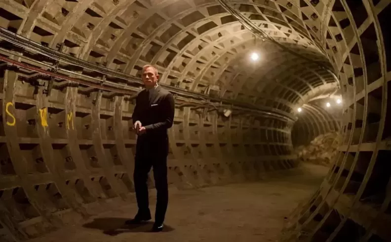 London – The Heart of Bond’s Operations