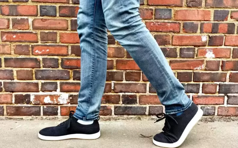 Breathable and Lightweight Feel