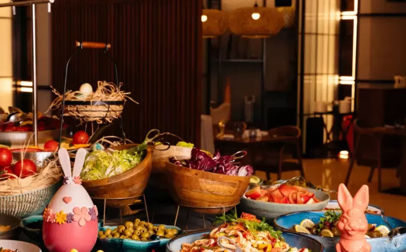 Easter Feasting and Family Fun at Aqua