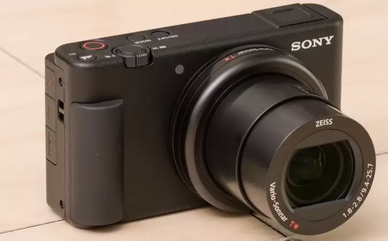 Sony ZV-1: الأفضل للفيديو والتدوين الشخصي