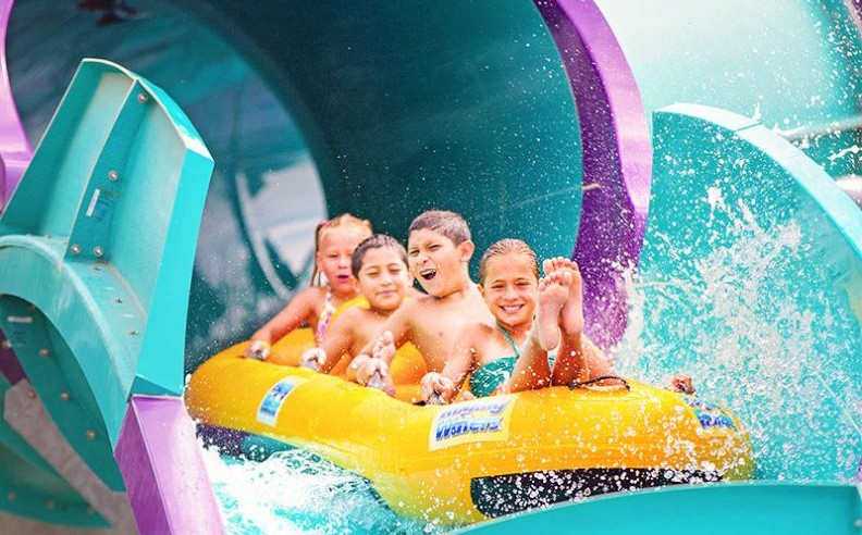  Raging Waters Los Angeles San Dimas