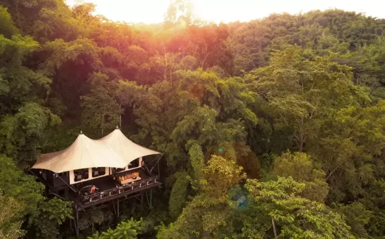 Four Seasons Tented Camp في تايلاند