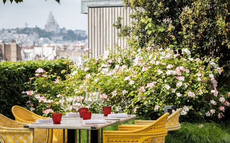 لحظات بهجة وترفيه في Le Jardin