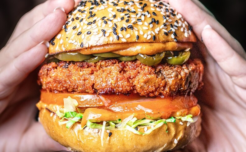 Treat Your Dad at Dubai’s Beloved British Gastropub