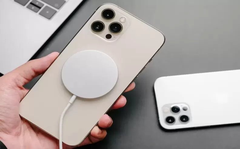 MagSafe في قلب التجربة