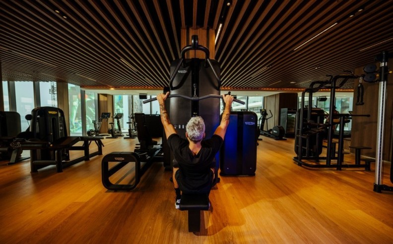 تمارين سكاي لاين في ذا جيم