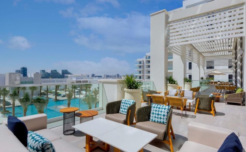 Sip, Savour & Celebrate at Osmo – Lounge & Bar