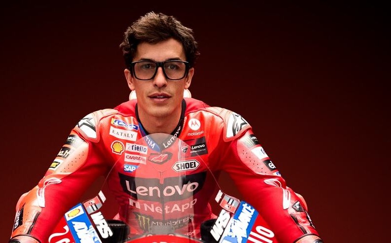 Style and Innovation for Motorcycle Enthusiasts