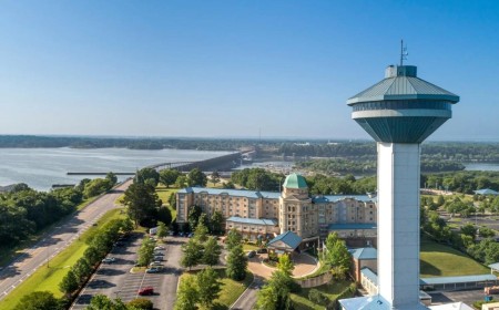 Unwind in Style at Renaissance Shoals Resort & Spa