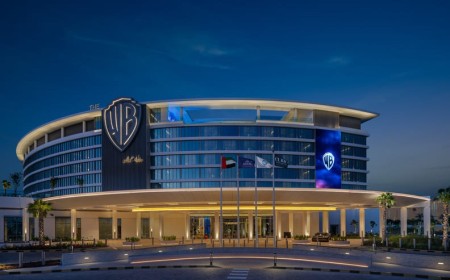 Experience a Cinematic July at the Wb™ Abu Dhabi